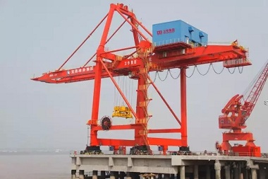 Quayside Container  loading and unloaing crane (STS series)