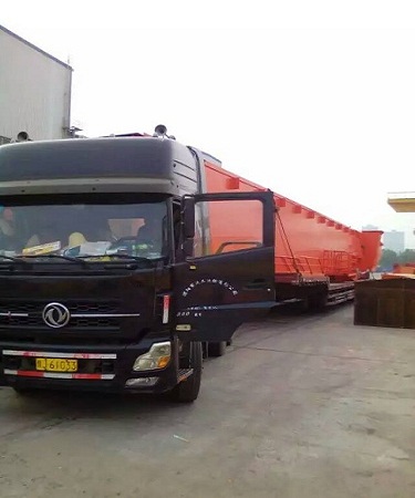 gantry crane waiting for leave factory - Weihua Cranes
